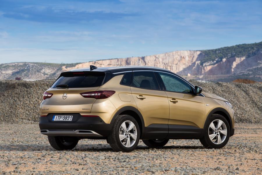 Opel Grandland X Turbo D 2017 года  (фото 33 из 42)